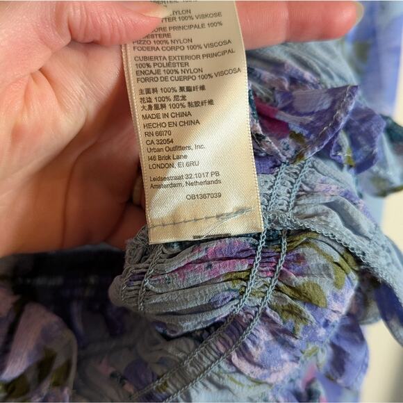 Free People Blue Floral Lace Long Sleeve Crop Top Blouse - Picture 4 of 10